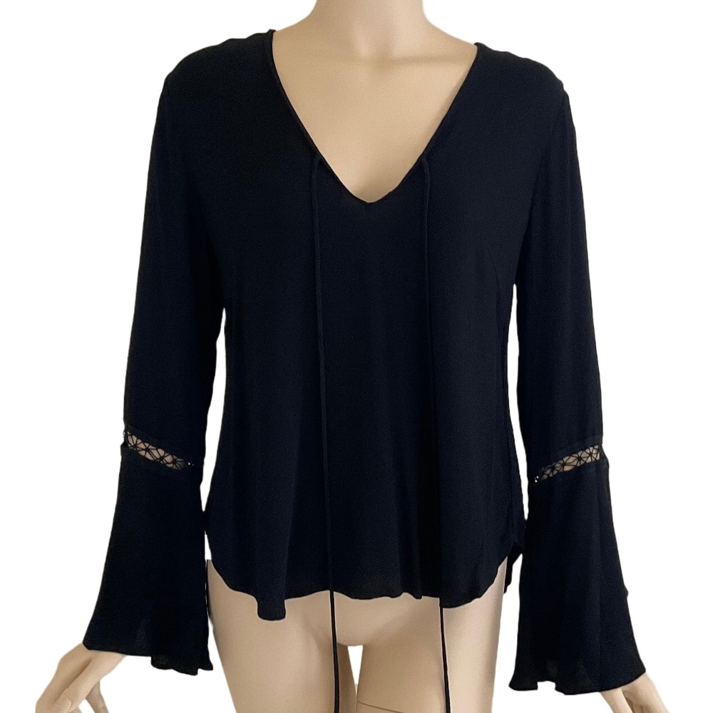 ASTR the label black bell sleeve blouse top shirt